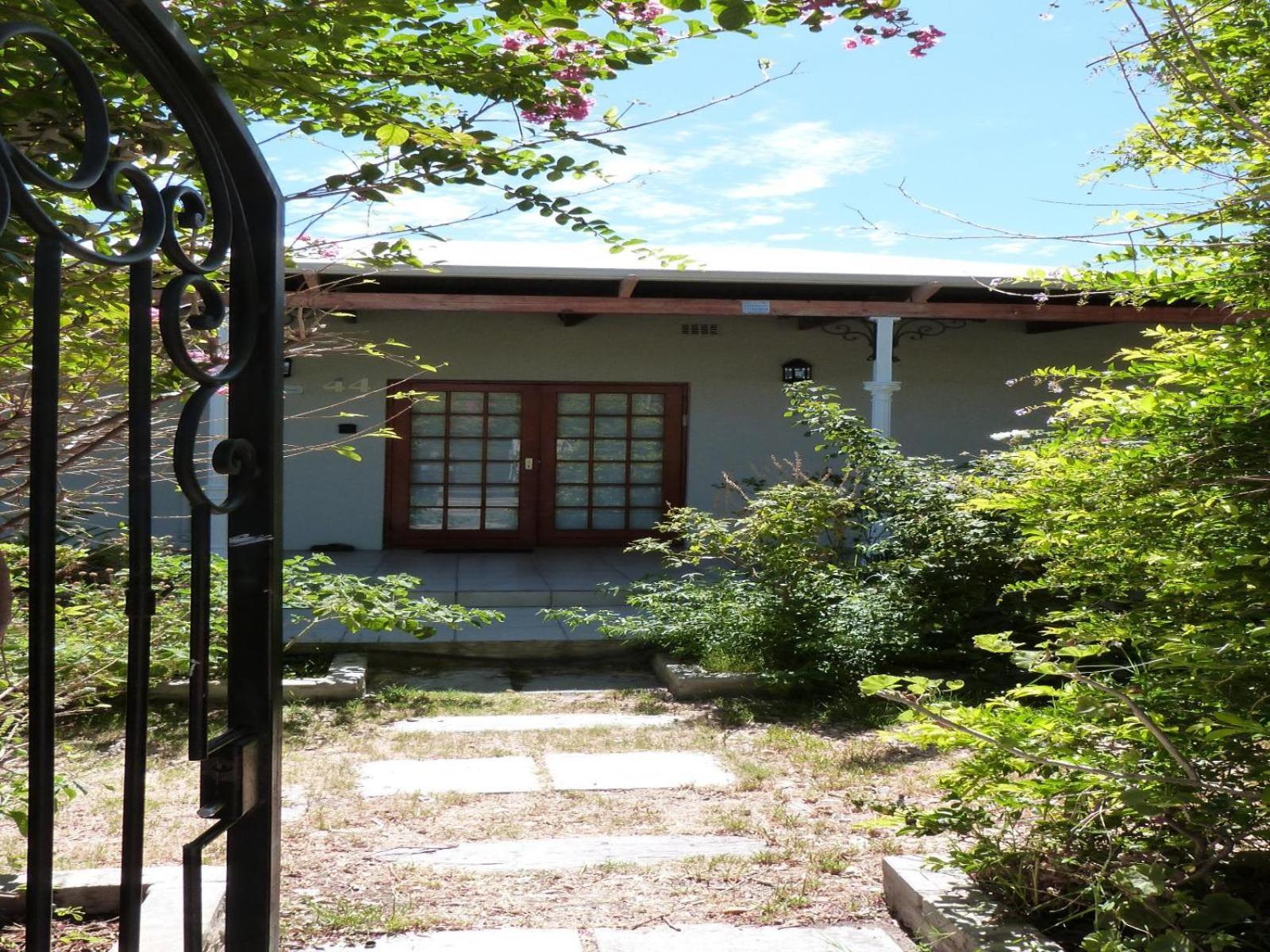 Apartamento Hannah'S Haven Studio Deluxe - No Loadshedding Beaufort West Exterior foto